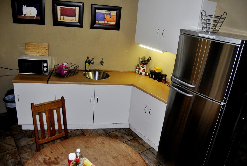 Birch Tree Cottage Johannesburg Ngoại thất bức ảnh
